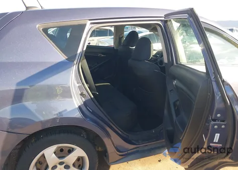 2009 Pontiac Vibe from USA, damaged, VIN 5Y2SP67809Z437413